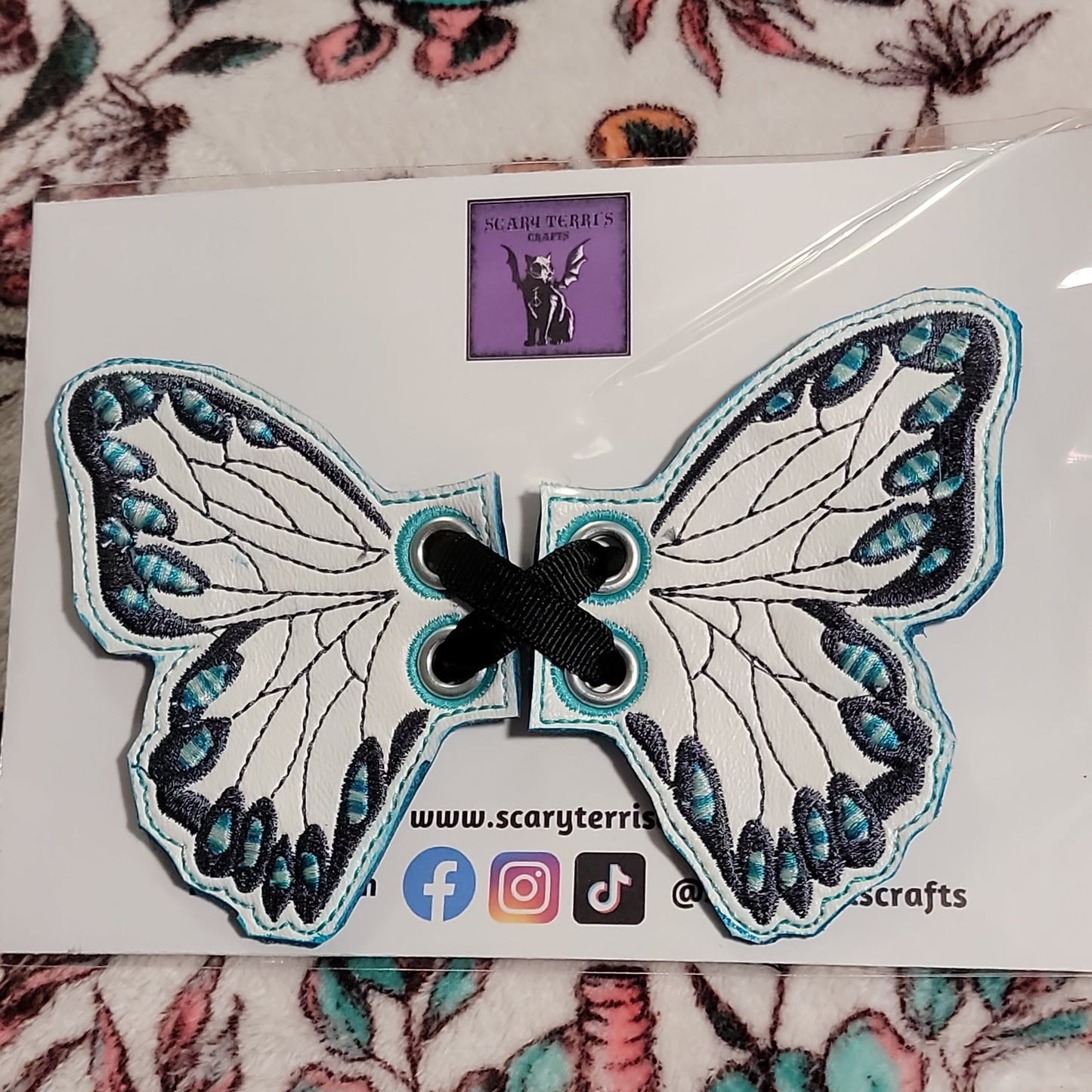 Butterfly Wings for Boot, Shoe, or Skate Lace. White Vinyl w/ Gray & Teal Embroidery