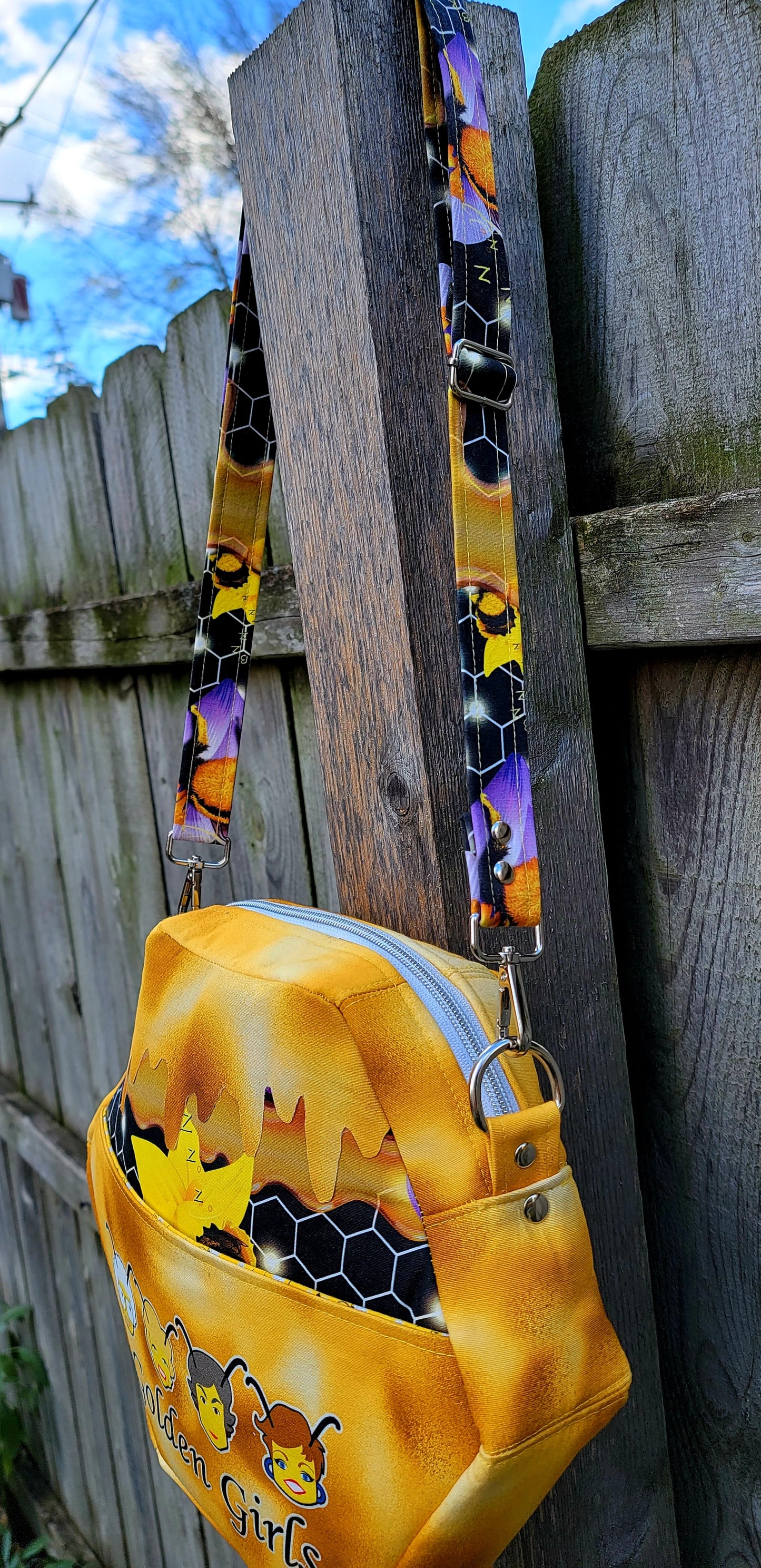 Golden Girls Bee Cross body Purse