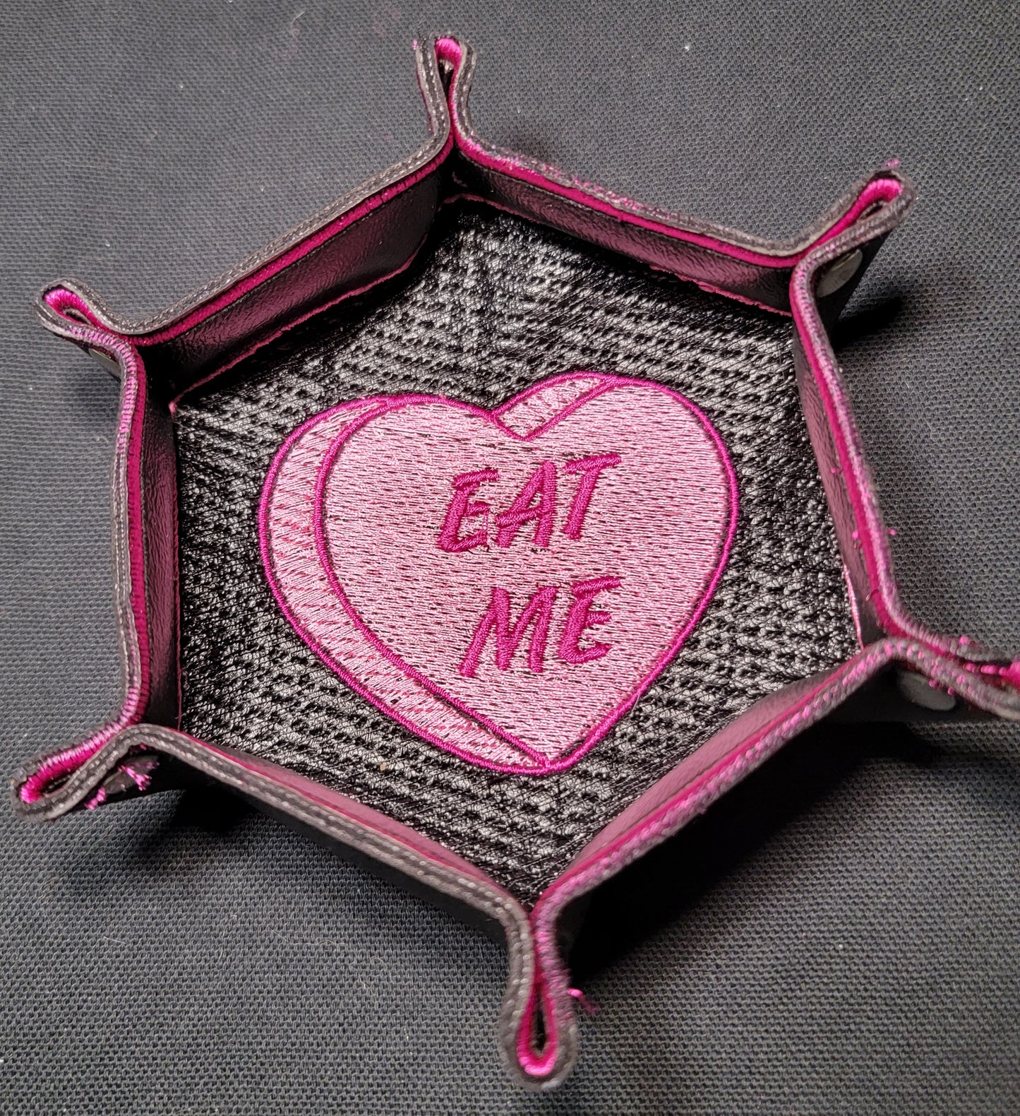 Eat Me Candy Heart Trinket/Dice Dish